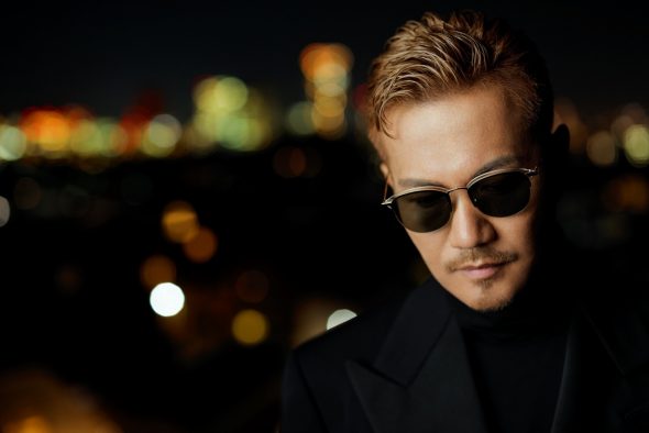 EXILE ATSUSHI、都会的オトナの恋愛を歌う。ドラマ仕立ての「Night Flight」MV公開