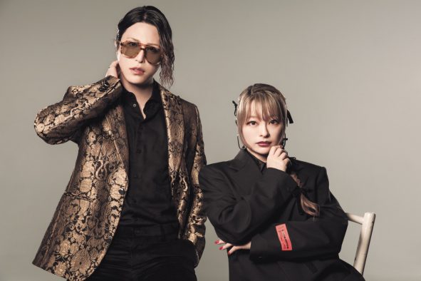 実は同年齢！ きゃりーぱみゅぱみゅ×ROLAND、ボーダレスなふたりが雑誌で対談