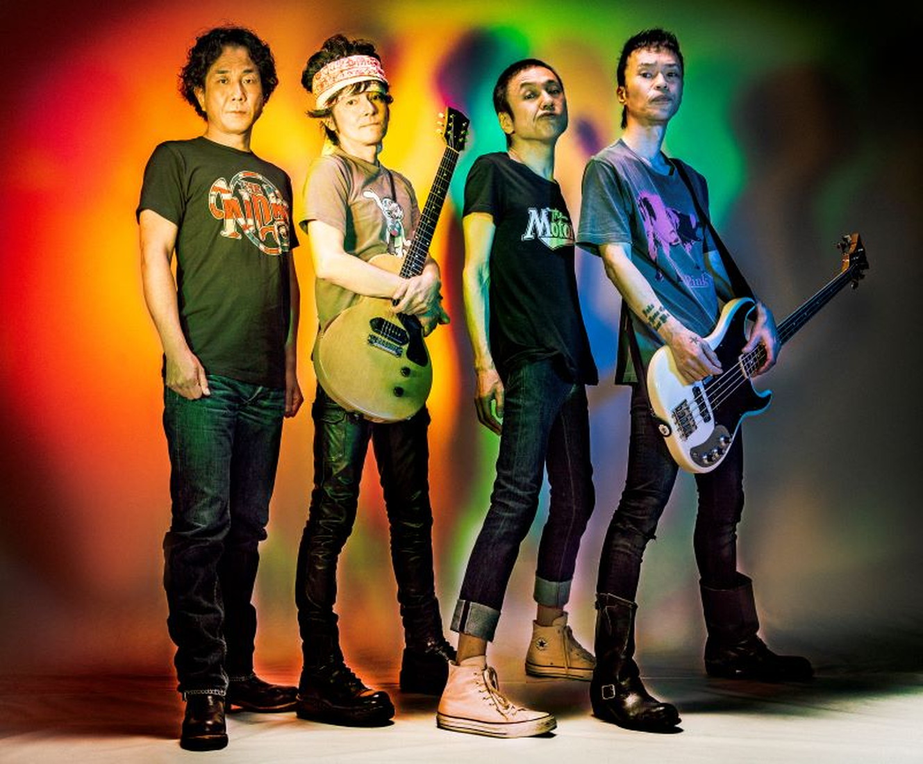 ザ・クロマニヨンズ、新曲「大空がある」MVは初の全編コラージュ作品