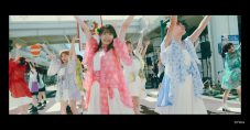 NGT48、にいがた総おどりのパフォーマンス映像を収めた「Awesome」新MV公開 - 画像一覧（1/2）