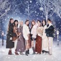 TWICE、舞い降る白い雪の中でメンバーが寄り添う新曲「Doughnut」のビジュアル公開 - 画像一覧（4/5）