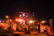 [Alexandros]、18メートルの“動くガンダム”がそびえる横浜でスペシャルライブを開催 - 画像一覧（7/13）