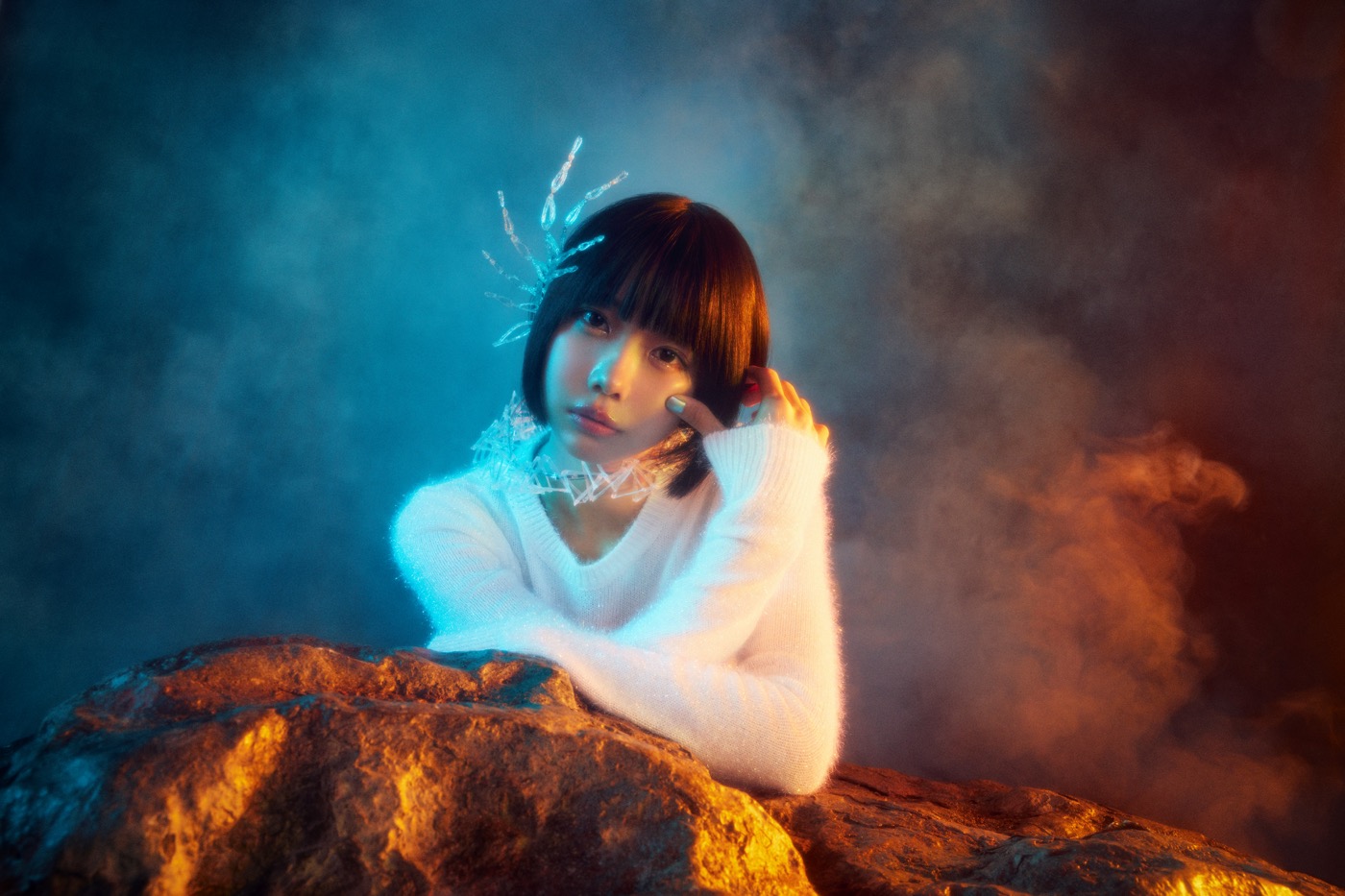 ano、尾崎世界観（クリープハイプ）が作詞作曲した新曲「普変」の歌詞を公開