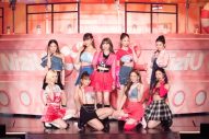 NiziU、初の単独ツアーファイナルでファンからのサプライズにメンバー感涙。ニューシングル発売も発表 - 画像一覧（2/4）