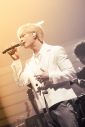SHINee・ONEW（オンユ）、最新ライブ映像作品のジャケットビジュアル公開 - 画像一覧（9/12）