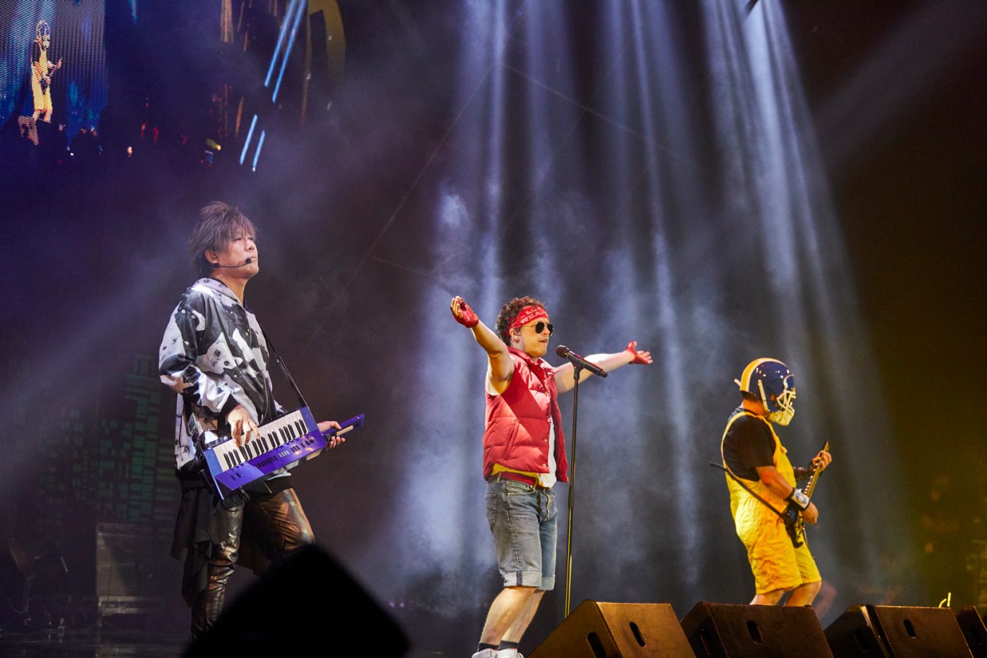 ザ・リーサルウェポンズ、上坂すみれ、眉村ちあきをゲストにキャリア最大規模のワンマン。炸裂した80年代と中野への愛 - 画像一覧（14/17）