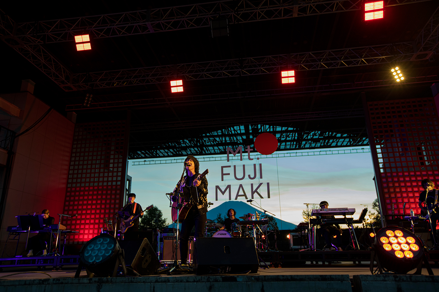 藤巻亮太主催の野外音楽フェス『Mt.FUJIMAKI 2022』が3年ぶりに現地開催！ アーカイブ配信も実施 - 画像一覧（2/3）