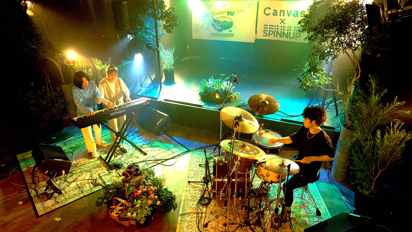 EYRIE、『星の王子さま』をオマージュしたデビューアルバム『Eyriesii』をリリース