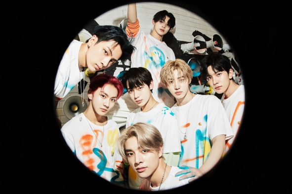 ENHYPEN、日本1stアルバム『定め』発売に向け「KILL」バージョンのコンセプトクリップを公開