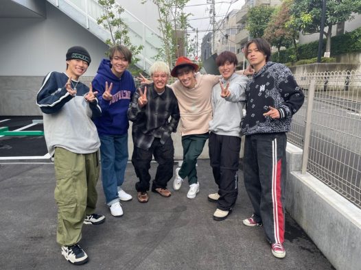 ナオト・インティライミ、新世代YouTuber“コムドット”の動画にサプライズ出演