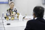 MISIA、ポテトチップス“アイノポテチ”を湖池屋と共同開発 - 画像一覧（1/6）