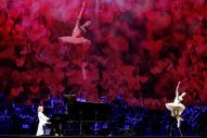 【ライブレポート】YOSHIKI、9年ぶりのクラシカルワールドツアーが日本よりスタート！ まさかのドラム演奏も - 画像一覧（14/15）