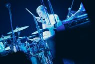 【ライブレポート】flumpool、デビュー15周年を記念した武道館公演でファンに感謝。「皆さんがいちばん大事なメンバーです」 - 画像一覧（2/15）