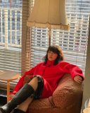 のん、アニエスベー40周年企画インタビューのオフショを公開！「まるで物語のワンシーンのよう」