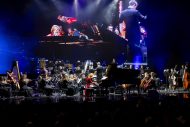 【ライブレポート】YOSHIKI、米ドルビーシアターで圧巻のパフォーマンス - 画像一覧（4/7）