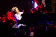 【ライブレポート】YOSHIKI、米ドルビーシアターで圧巻のパフォーマンス - 画像一覧（6/7）
