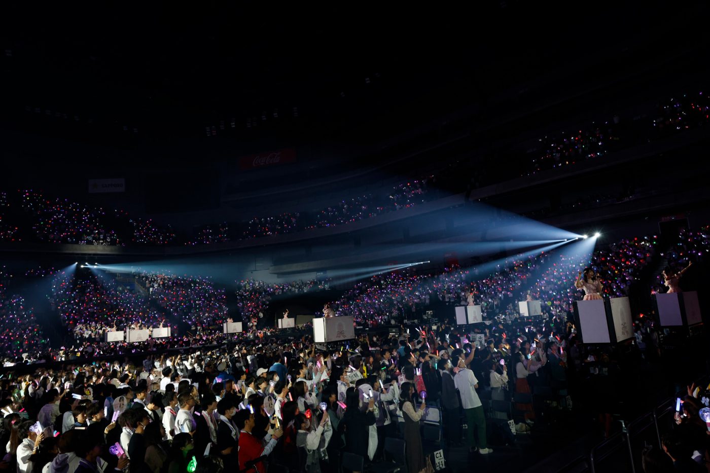 【ライブレポート】＝LOVE6周年コンサート。メンバー全員が織りなした圧倒的なステージングを詳説する - 画像一覧（4/18）