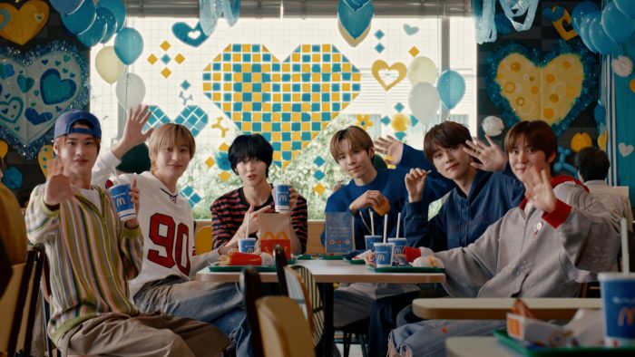 RIIZE「青いマックの日」新TVCMに出演！「僕たちと一緒に、青いマックの日を盛り上げていきましょう！」