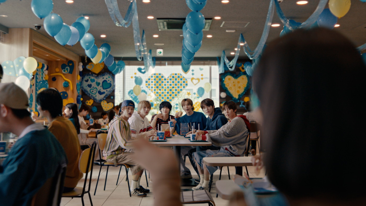 RIIZE「青いマックの日」写真14