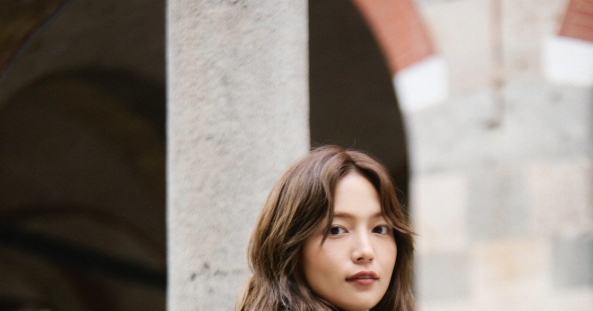 Snow Man目黒蓮と川口春奈がフェンディ“ピーカブー”キャンペーンの