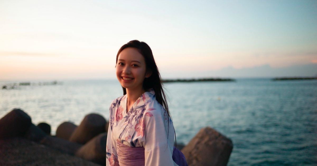 AKB48大盛真歩、1st写真集より大胆な入浴カットやビキニ姿など先行