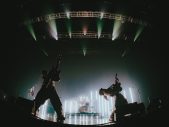 【ライブレポート】羊文学ツアー最終日。最新シングル「more than words」を含め、メジャーデビュー以降の活動を網羅するような圧巻のステージを振り返る - 画像一覧（8/21）