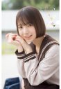 日向坂46渡辺莉奈『週刊少年チャンピオン』表紙＆巻頭グラビアに登場！セーラー服やワンピース姿を披露 - 画像一覧（3/4）