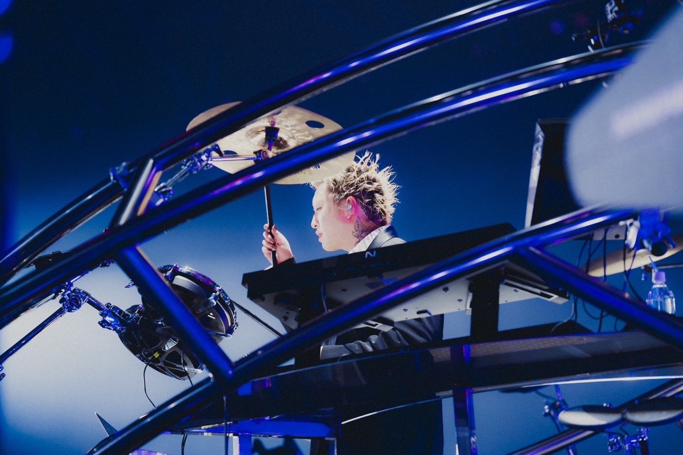 【ライブレポート】YOASOBI結成5周年記念、初のドームライブ2days大阪公演大盛況 - 画像一覧（5/10）