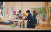 niko and ...×緑黄色社会、新PV完成！ ミニチュアサイズになったメンバーがクリスマスソングを披露 - 画像一覧（12/14）