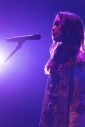 安田レイ、約1年9ヵ月ぶりのワンマンライブで念願のJQ from Nulbarichとの共演が実現 - 画像一覧（5/6）