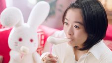 森七菜、渾身の「おもちのばし」を披露！ “雪見だいふく”新CM『おいしさの秘密』篇公開 - 画像一覧（4/12）