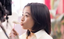 森七菜、渾身の「おもちのばし」を披露！ “雪見だいふく”新CM『おいしさの秘密』篇公開 - 画像一覧（11/12）