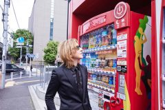 YOSHIKIとタッグを組んだ“リアルゴールド X/Y”が、合計出荷本数2,500万本を突破