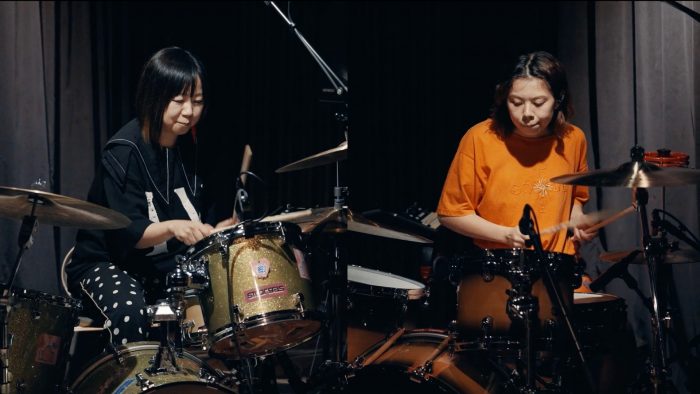 あらきゆうこ×リーガルリリー・ゆきやま、女性ドラマー対談が公開！ ゲストは佐藤征史（くるり）