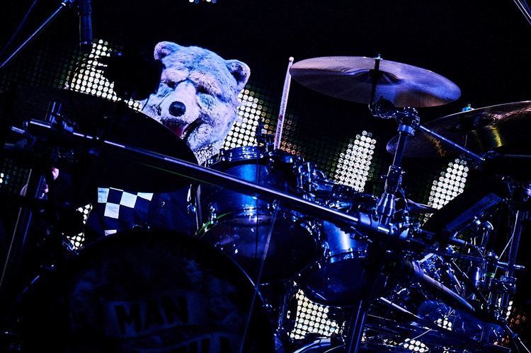MAN WITH A MISSION、連作アルバムを携えた東阪アリーナ公演を完走 - 画像一覧（12/19）