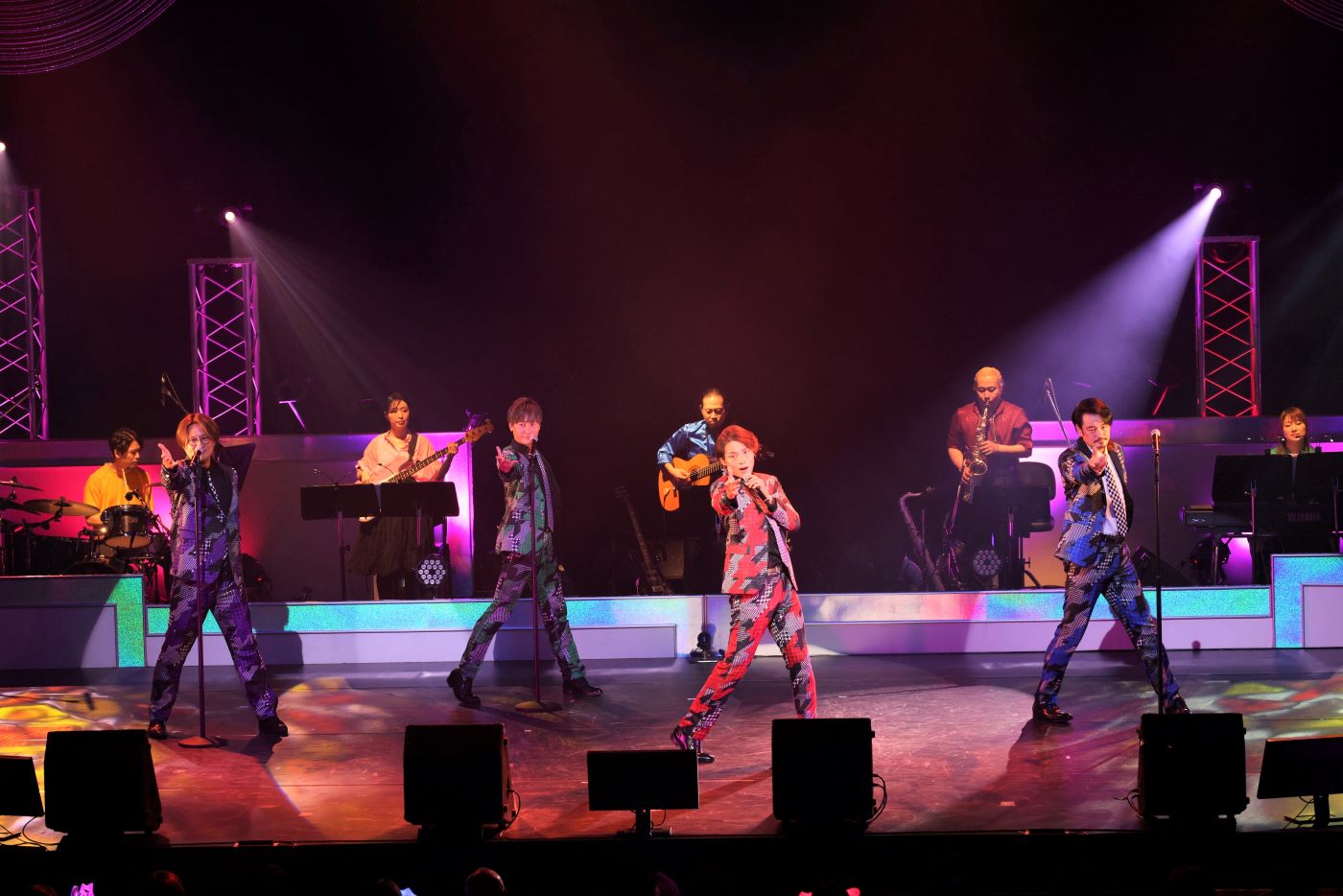 現在の純烈メンバー4人による最後の全国ツアー！『純烈コンサート2022「さらば青春の小田井」』のTV初独占放送が決定