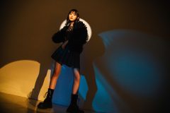 三阪咲、デジタルシングル「Singing for the night sky」をリリース