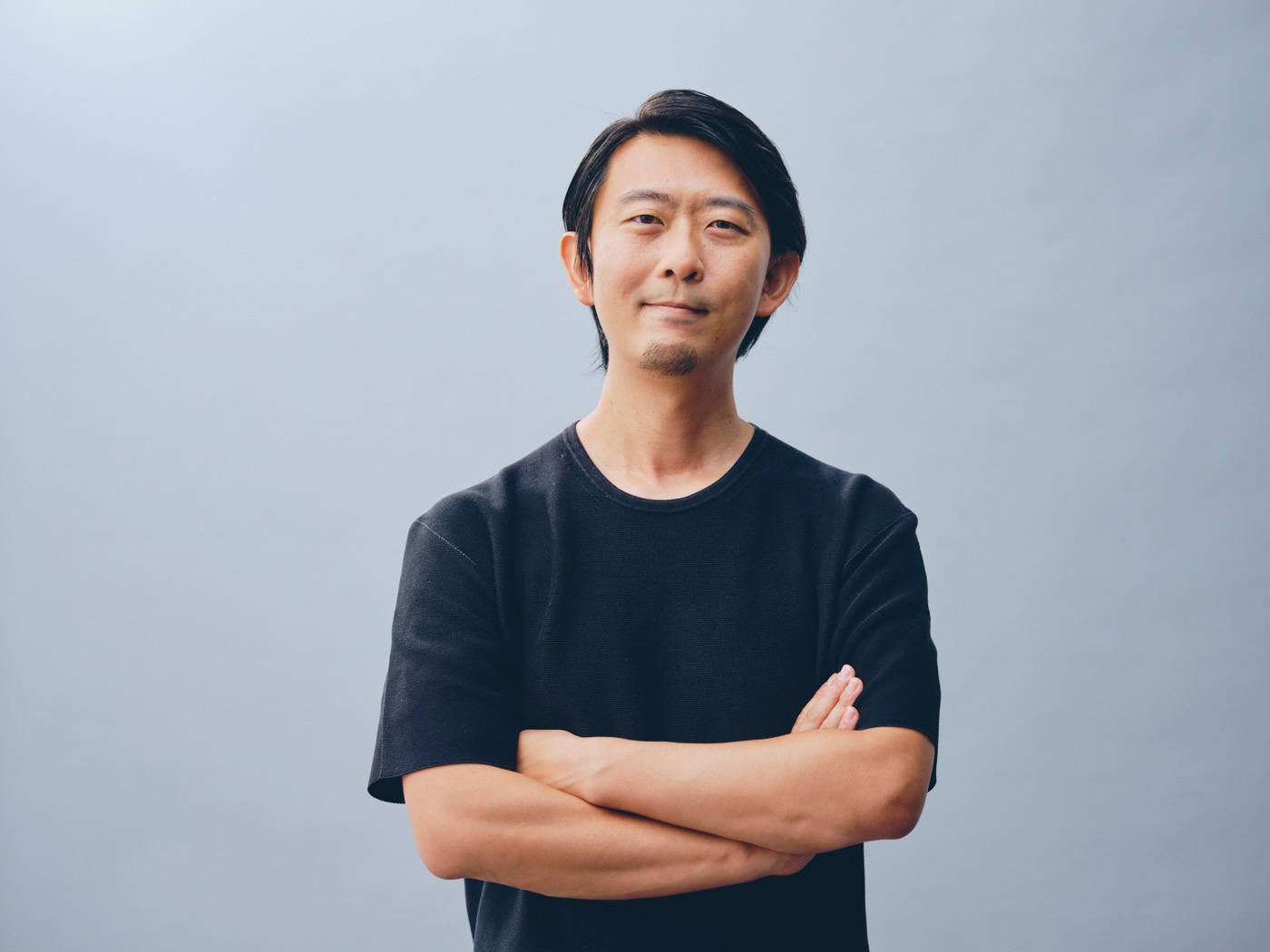 Vaundy、フォントのモリサワとのコラボによる新曲「置き手紙」MV公開！「今回のMVは文句なしに過去イチの密度」 - 画像一覧（22/25）