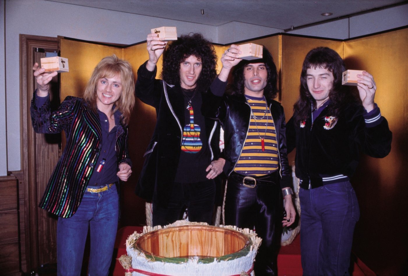 クイーン公式ポップアップストア「QUEEN THE GREATEST POP-UP STORE」が日本初上陸