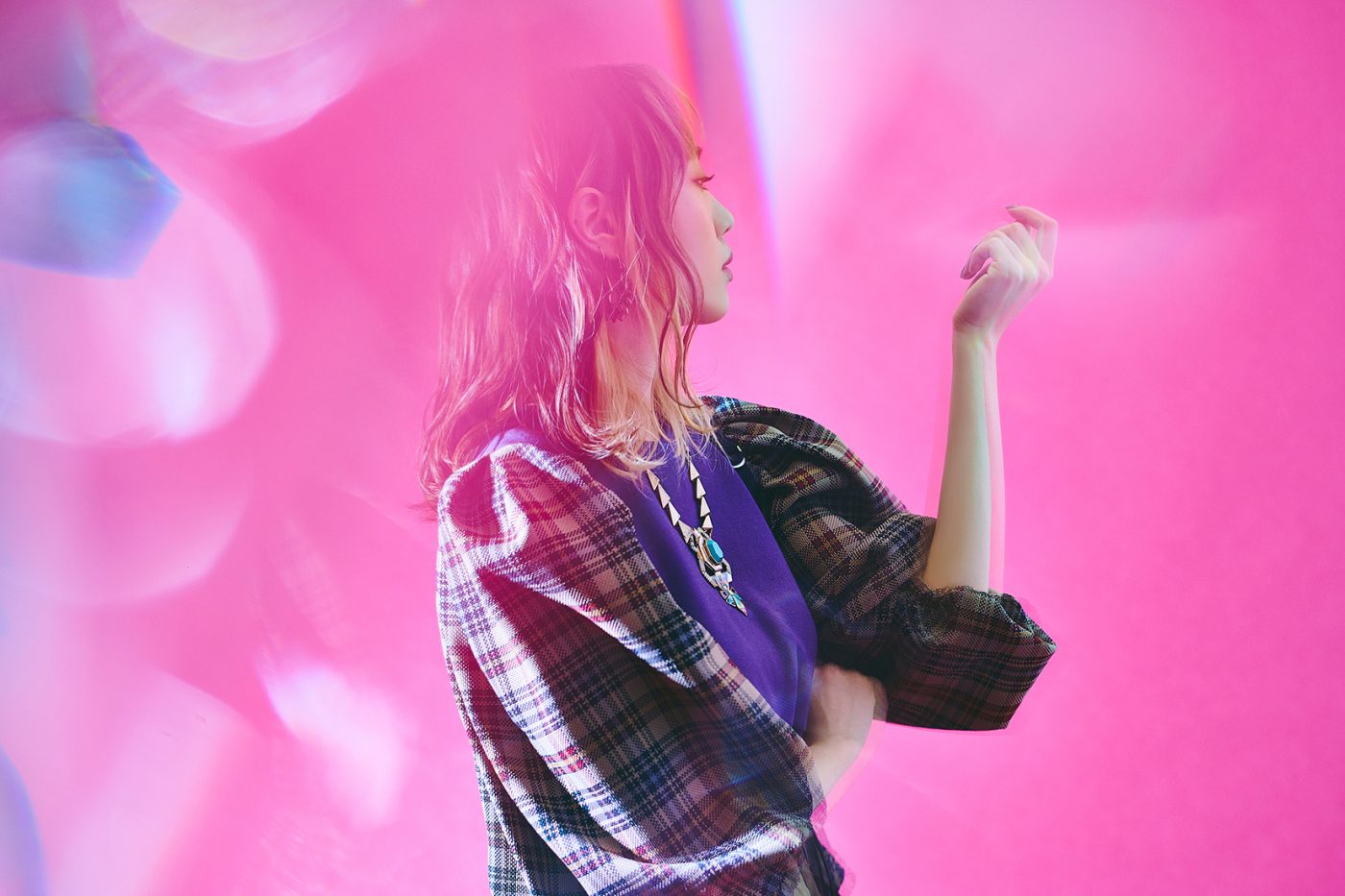 CHiCO with HoneyWorks　縛られない自由な歌い方、楽曲のジャンルや世界観が広がったニューアルバムから感じるチコハニの2年の成長 - 画像一覧（4/10）