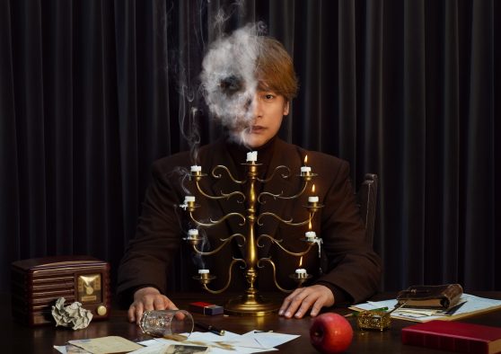 香取慎吾が、寺山修司を演じる舞台『テラヤマキャバレー』新ビジュアル＆STORY公開