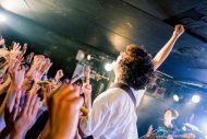 【ライブレポート】KANA-BOON、47都道府県ツアーがスタート！ 新曲「夕暮れ」の配信リリースも発表 - 画像一覧（2/6）