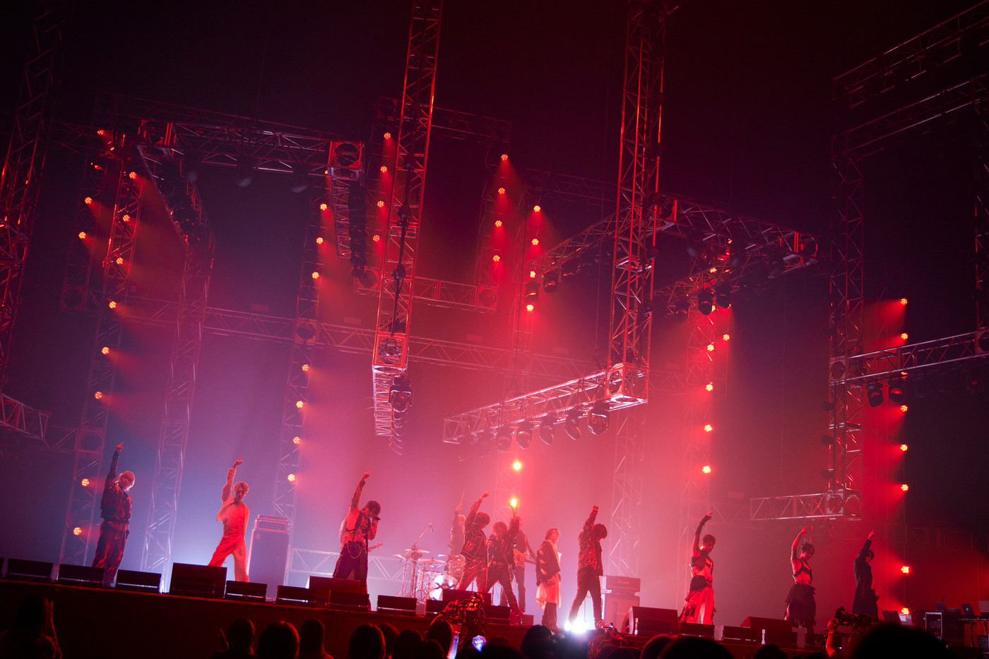 【ライブレポート】XY、YOSHIKI作詞作曲の新曲「Spiky Fashion」を横浜アリーナでサプライズ初披露 - 画像一覧（5/6）