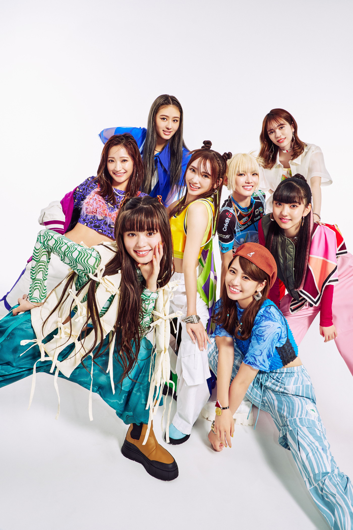 Girls²、新曲「I wanna 宣言」MV公開！ 架空のガールズグループ「FAVE!!」をGirls²メンバーが推し活 - 画像一覧（1/5）