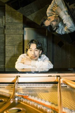 清竜人、WEBムービー『近くて遠いこの部屋で』に新曲「おかえり」を書き下ろし