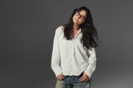アンジェラ・アキ、10年ぶりに日本再始動！ 新曲「この世界のあちこちに」リリース決定 - 画像一覧（1/3）