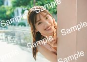 日向坂46佐々木美玲1st写真集『陽射しのパレード』水着カット含む書店限定特典ポスター他15絵柄を一挙解禁 - 画像一覧（8/16）