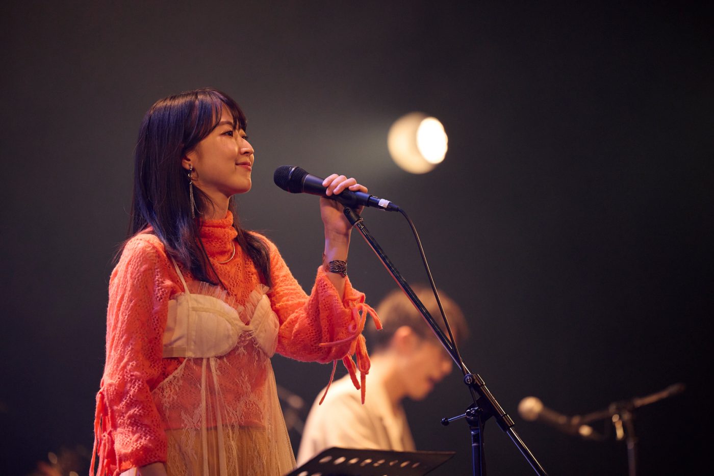 【SMA50th】トミタ栞がMCも務めた『トミタイバン Vol.5』。ELSEE、コアラモード.、足立佳奈、末吉9太郎とジャンルレスな対バンイベントをレポート - 画像一覧（4/13）
