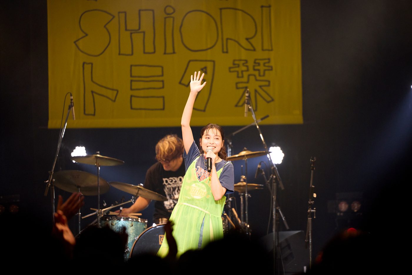 【SMA50th】トミタ栞がMCも務めた『トミタイバン Vol.5』。ELSEE、コアラモード.、足立佳奈、末吉9太郎とジャンルレスな対バンイベントをレポート - 画像一覧（11/13）