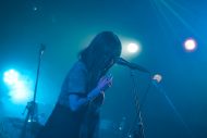 【SMA50th】krageとAnonymouzによるツーマンライブ『deep ocean』。“夜の海が似合うふたり”の一夜限りの特別な音世界をレポート - 画像一覧（6/10）